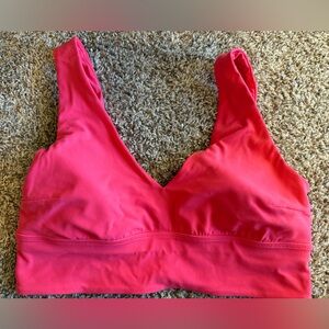 Lululemon Align v-neck sports bra c/d cup size 10 color Lipgloss